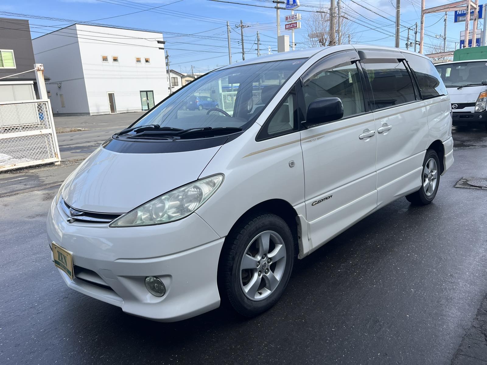 2004-toyota-estima