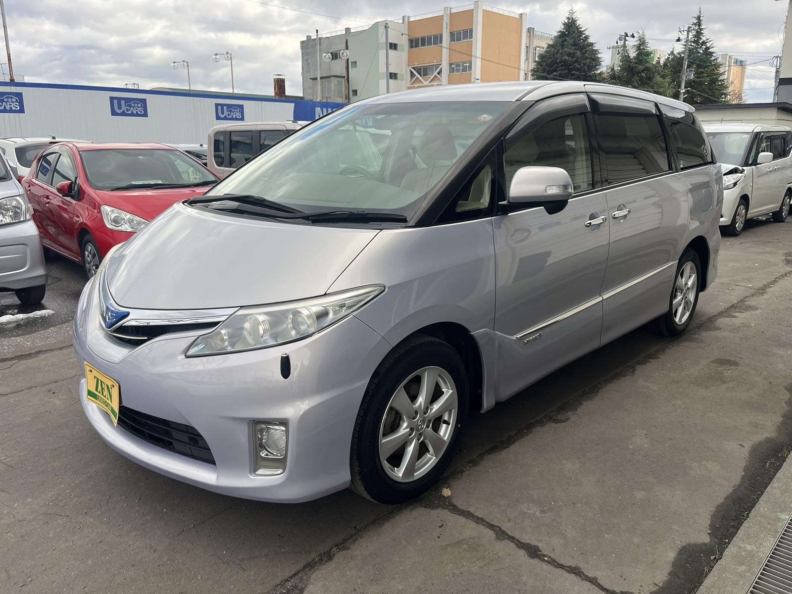 2009-toyota-estima-hybrid