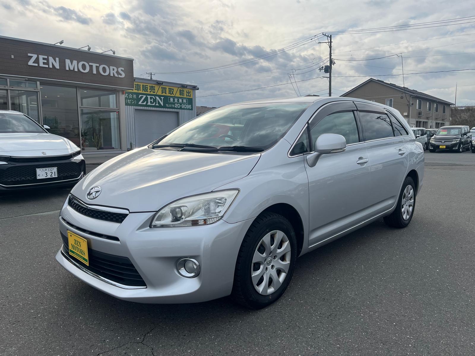 2011-toyota-mark-x-zio