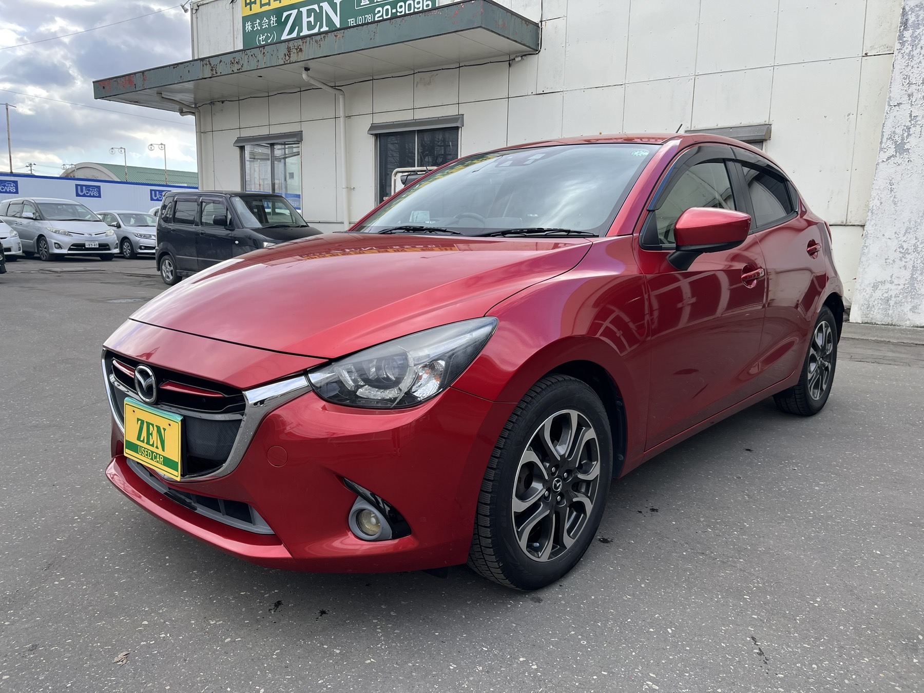 2014-mazda-demio