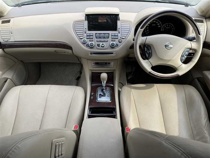 Used 2008 Nissan Cima for sale - Zen Co. Ltd.