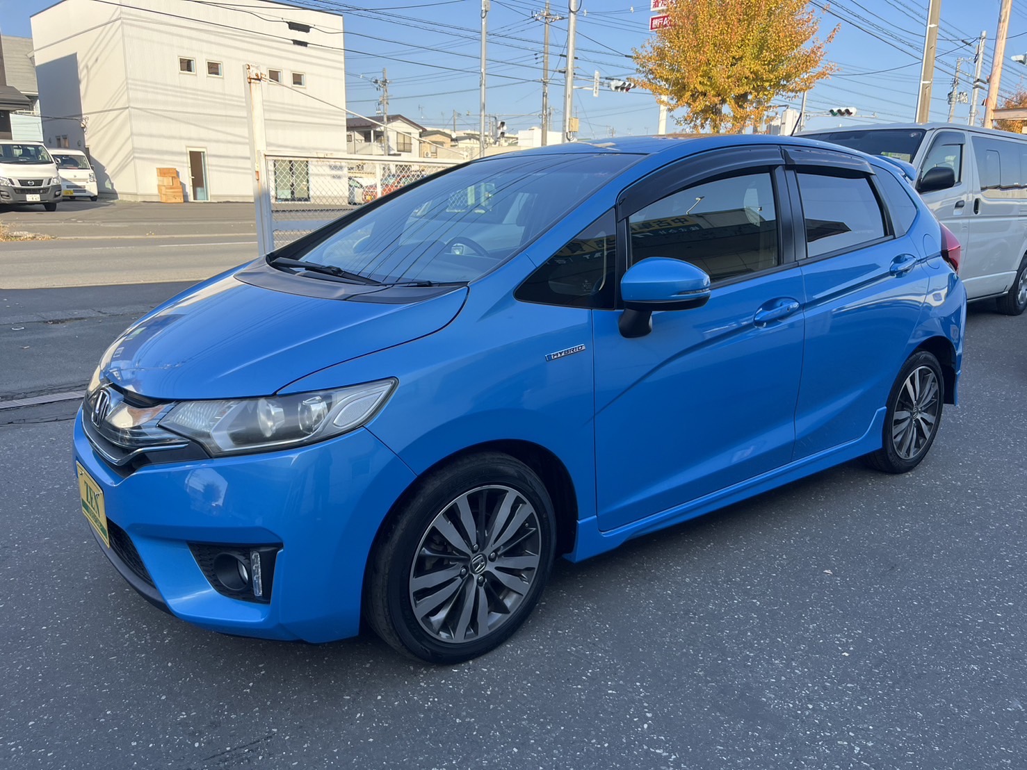 2013-honda-fit-hybrid