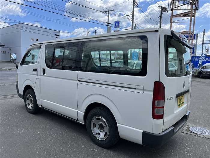 2006 hiace van for hot sale sale