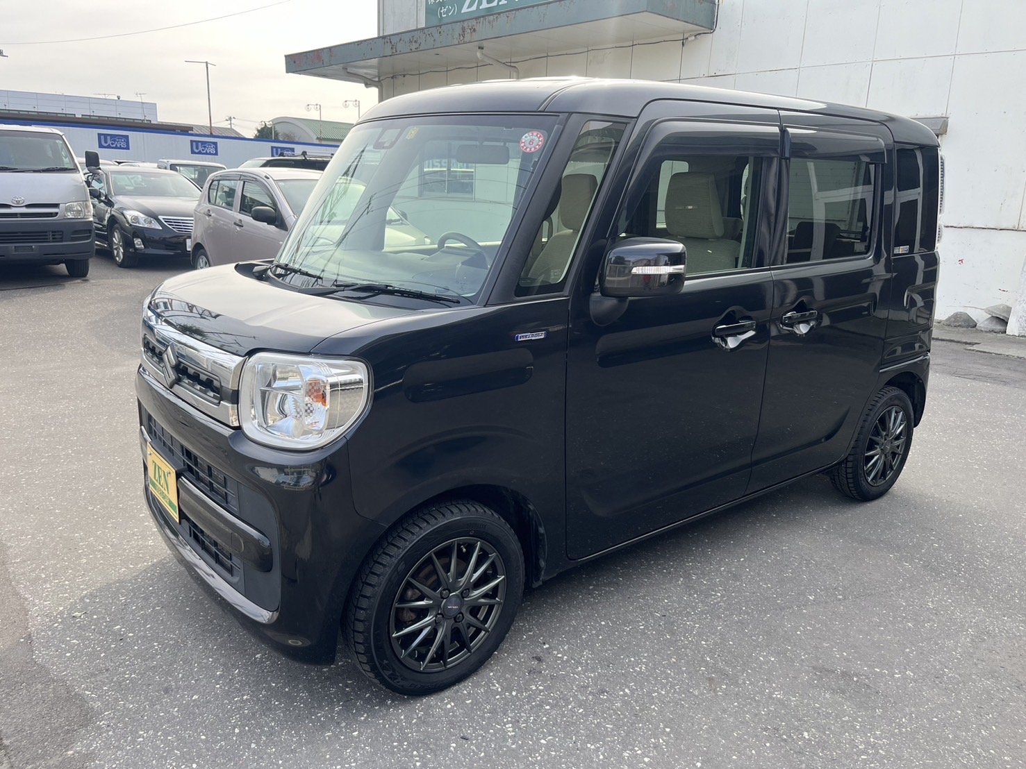 2019-suzuki-spacia