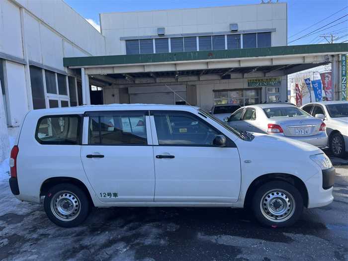 Used 2016 Toyota Succeed Van for sale - Zen Co. Ltd.