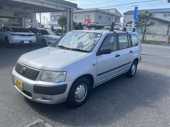 Used 2006 Toyota Succeed Van for sale - Zen Co. Ltd.
