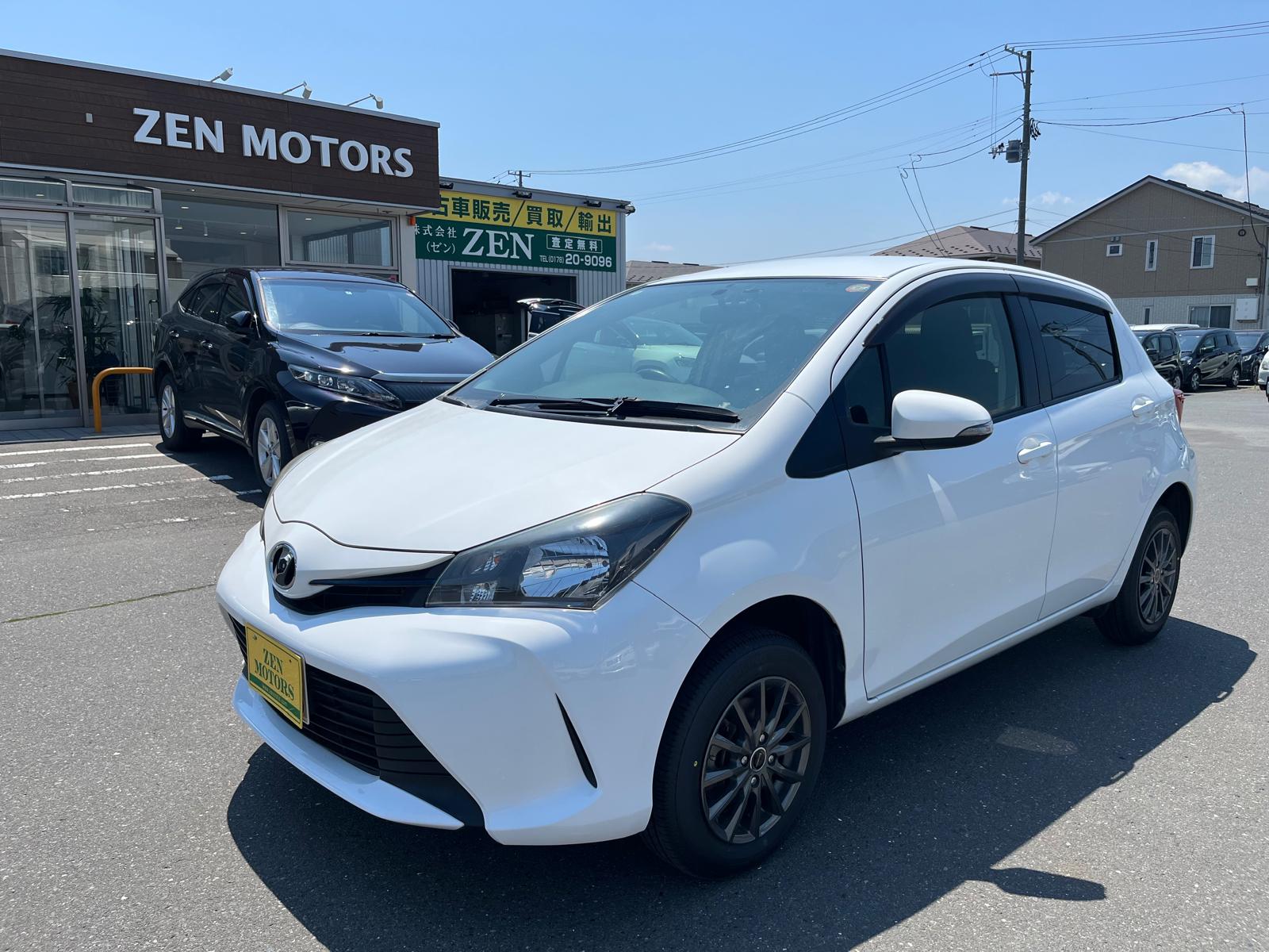 2015-toyota-vitz