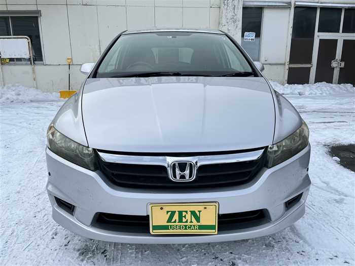 Used 2008 Honda Stream for sale - Zen Co. Ltd.