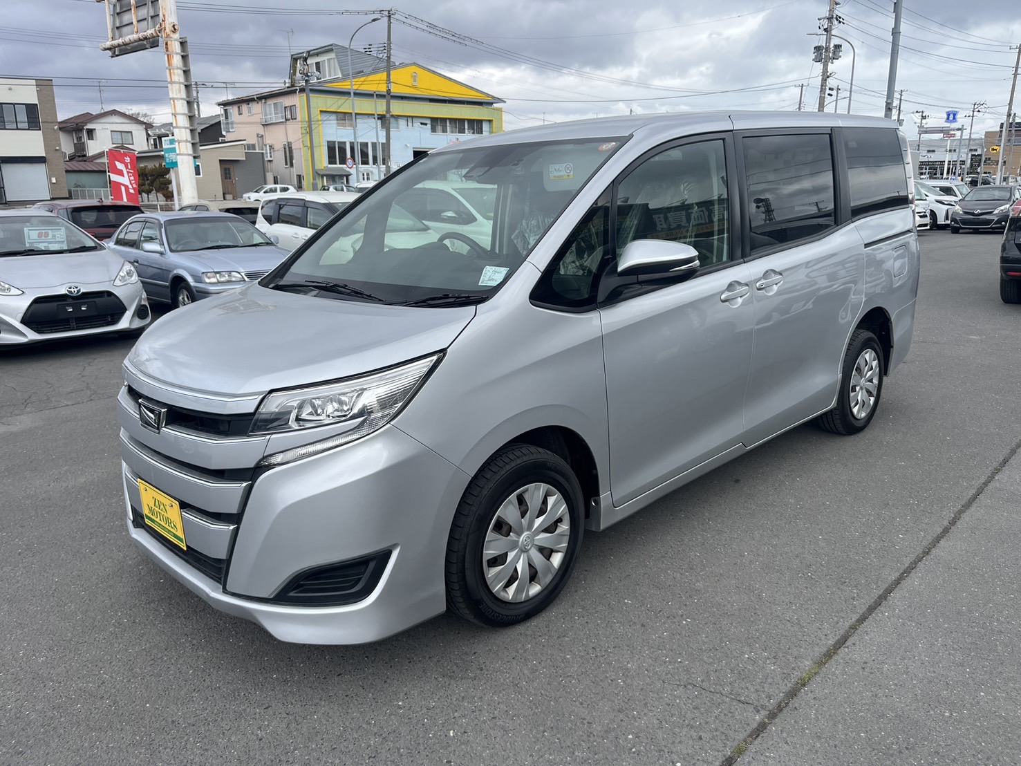 2019-toyota-noah