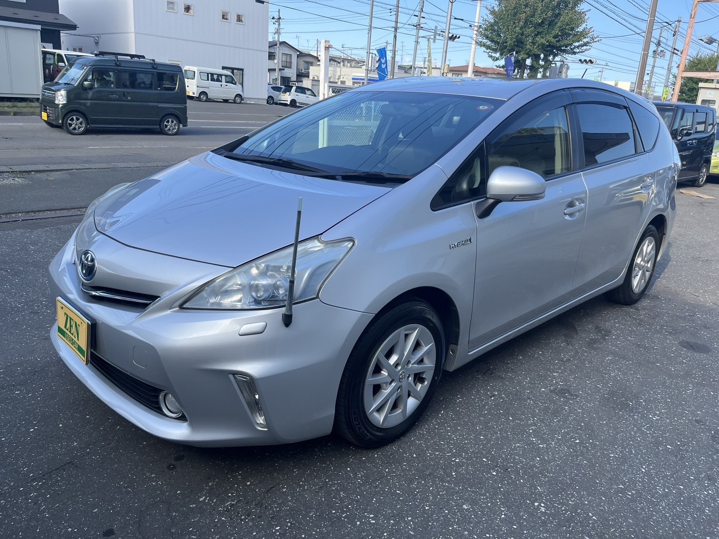 2012-toyota-prius-a