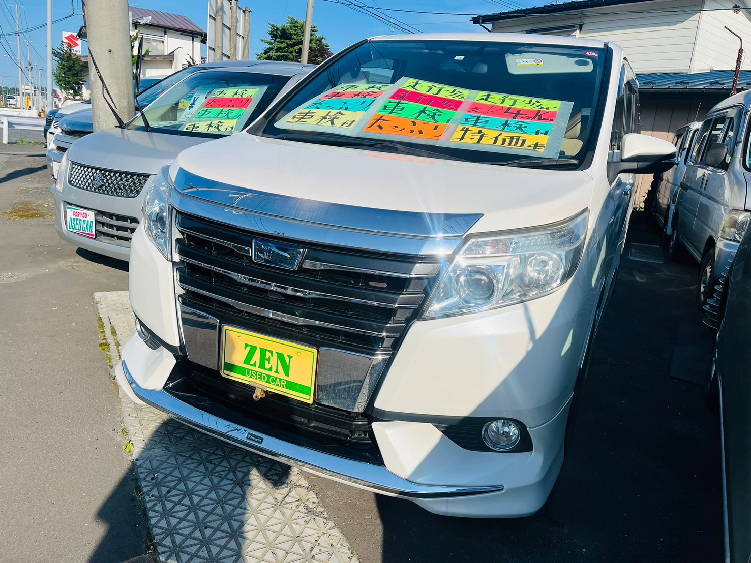 2014-toyota-noah